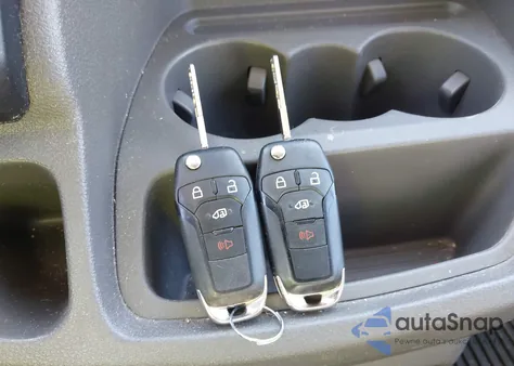 2020 Ford Transit-250 z USA, uszkodzony, nr VIN 1FTBR2CG5LKB33607